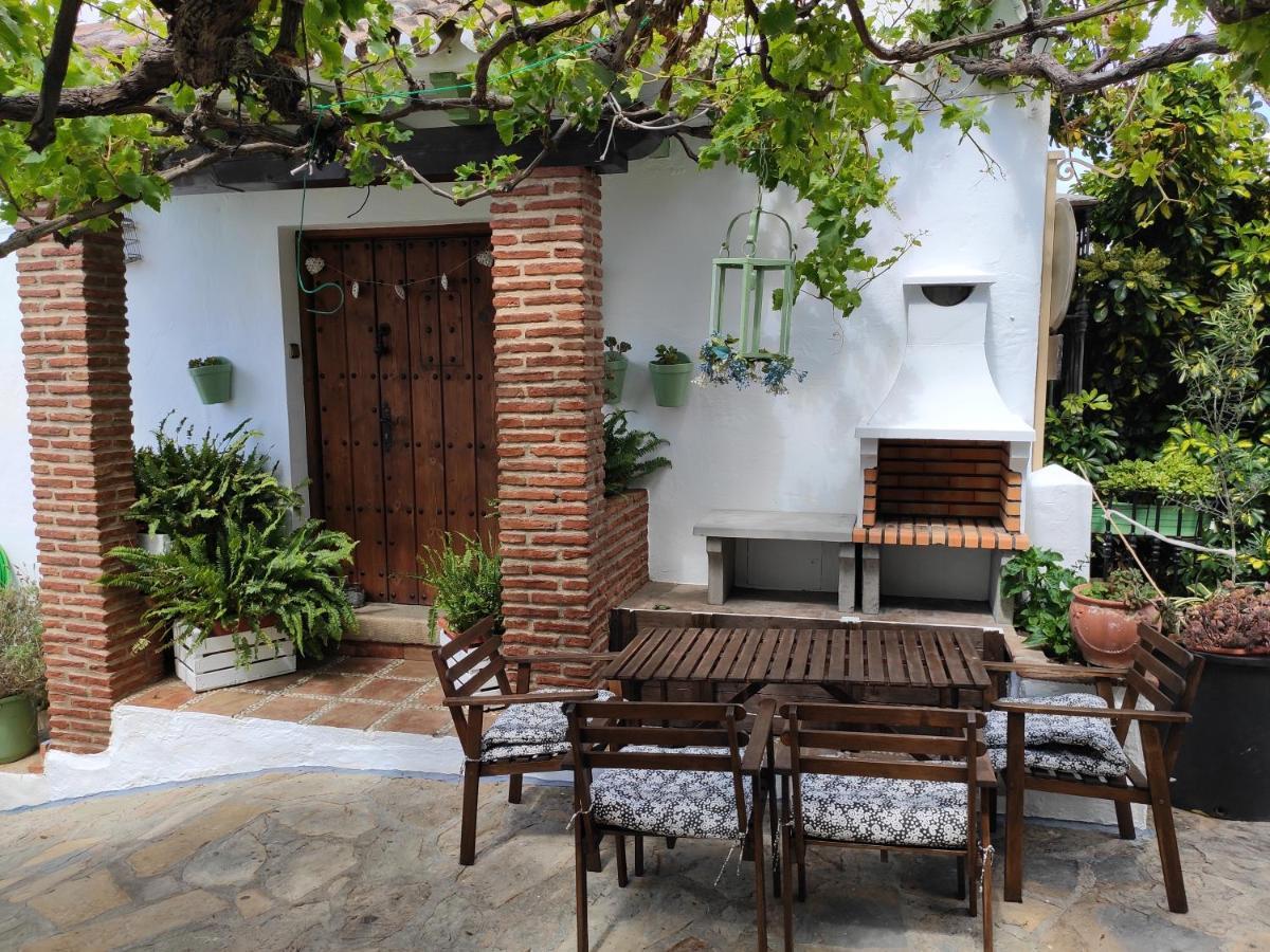 El Hogar De Lucia Hébergement de vacances Casares